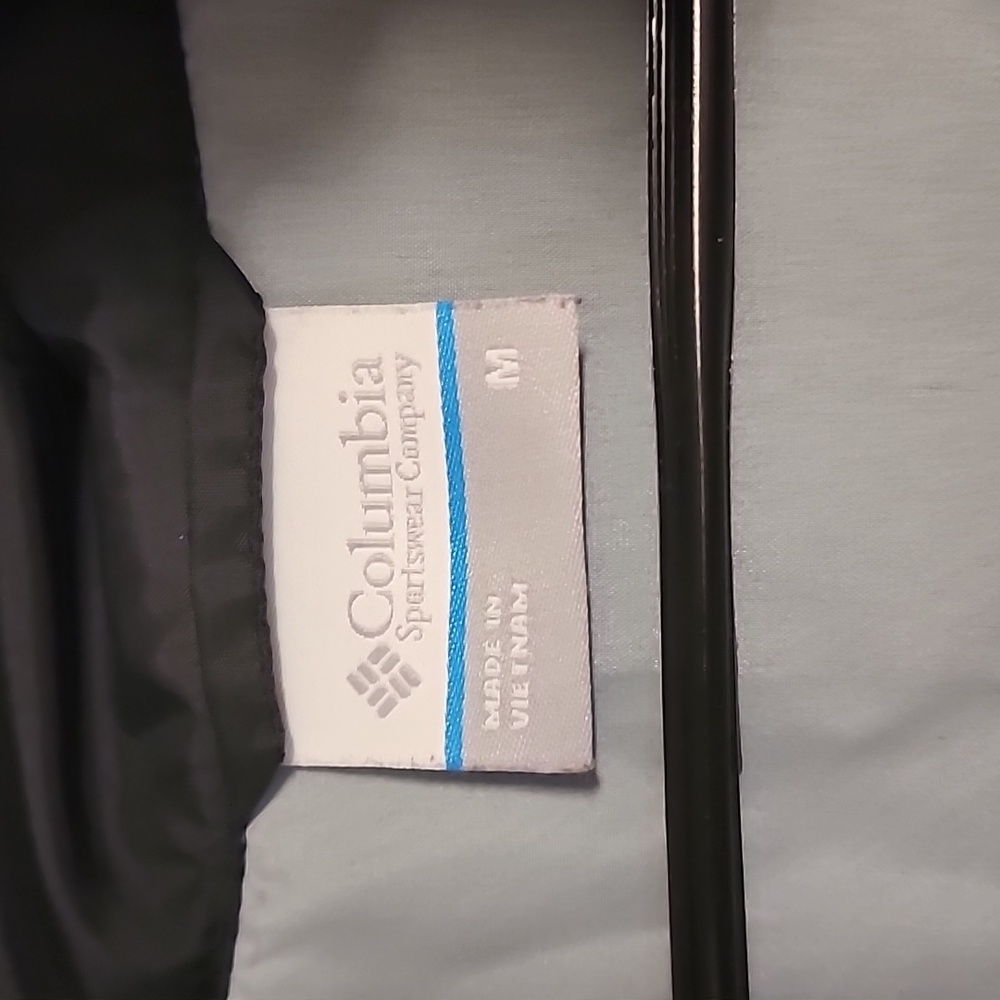 Blck Columbia rain Jacket size M - Picture 3 of 4